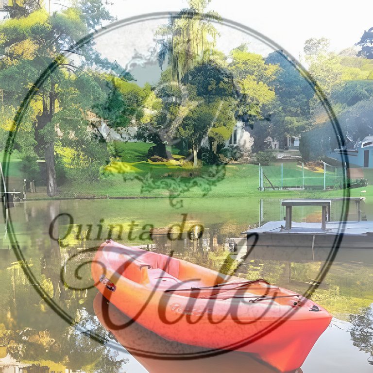 Kombi home: Lago, cachoeira, escorrega e piscina