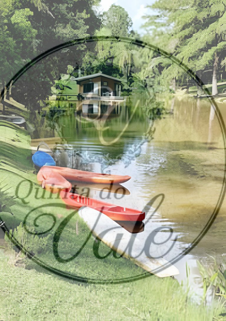 Casa de Vidro: Lago, cachoeira, caiaque, piscina