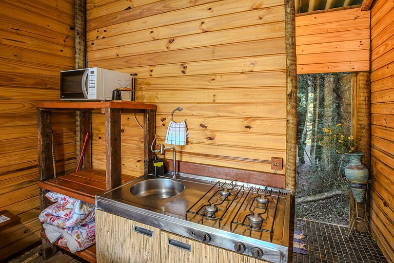 Quinta do Vale: Casa da Árvore - em meio à mata, cascata, la